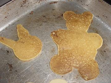 pancakeshapessm.JPG
