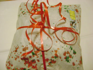 chrismascrayonwrap7sm1.JPG