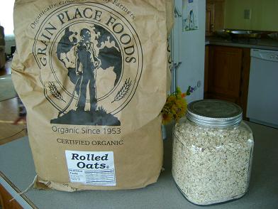 Feeding the Family: Buying in Bulk (orThe Promised Post About My Oats)
