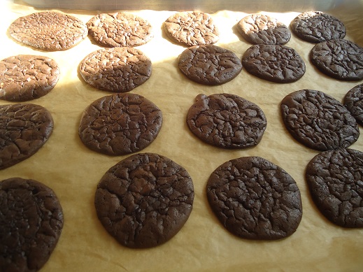 flourless_fudge_cookies_1