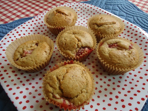 strawberry_muffins_1