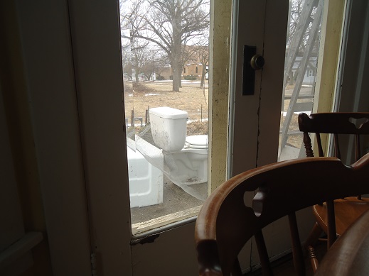 toilet porch 1