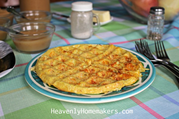eggs and cheese hashbrown waffles2